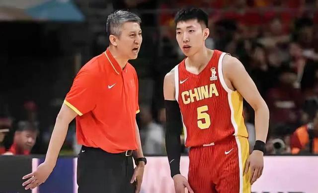 复旦教授为《抓特务》鸣不平!你都没看过电影,有什么资格批评?