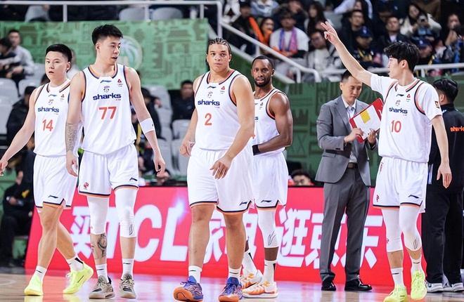 NBA历史首次神迹：4人20+赛季 詹姆斯24季 杜兰特霍福德康利20季